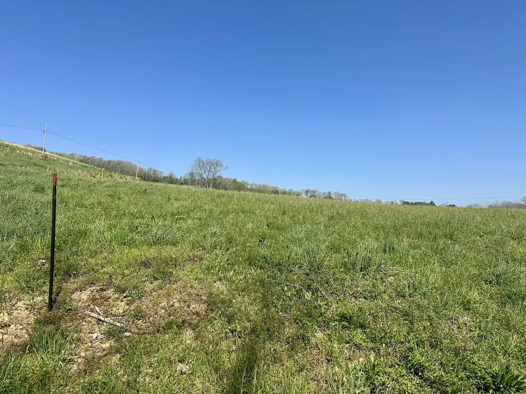 1928 Money Road East Bernstadt KY 40729