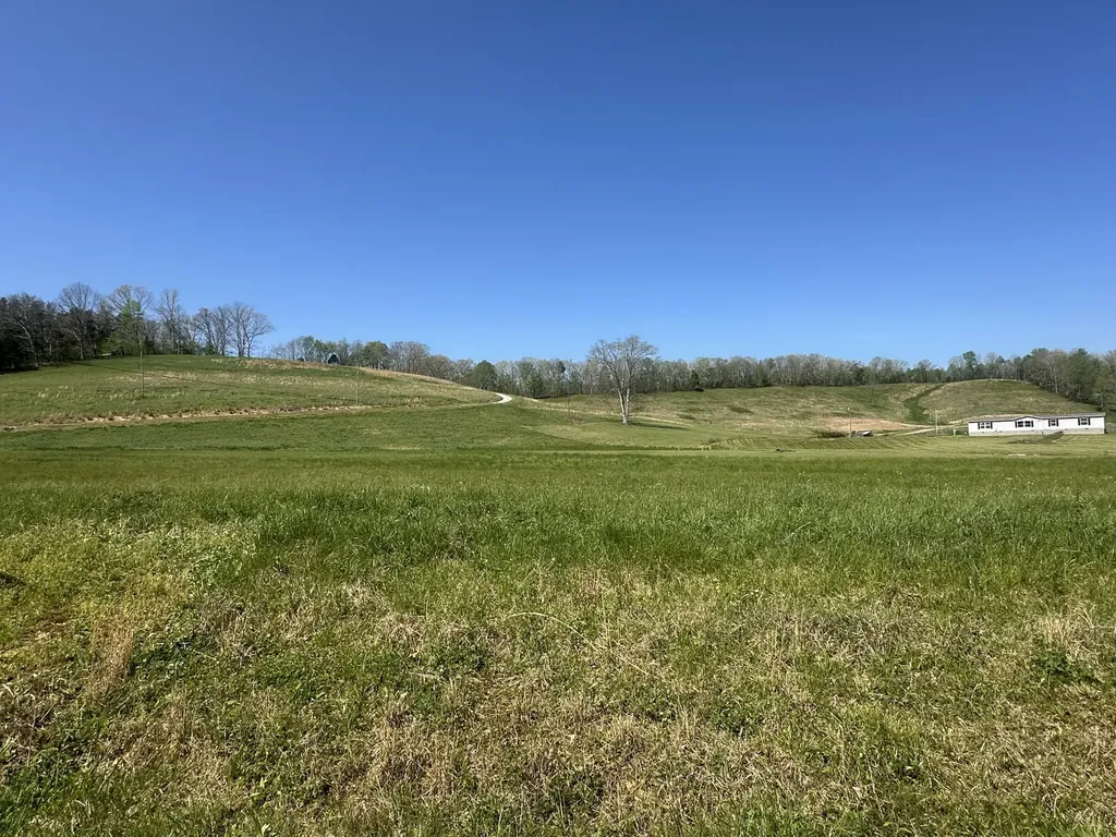 1928 Money Road East Bernstadt KY 40729