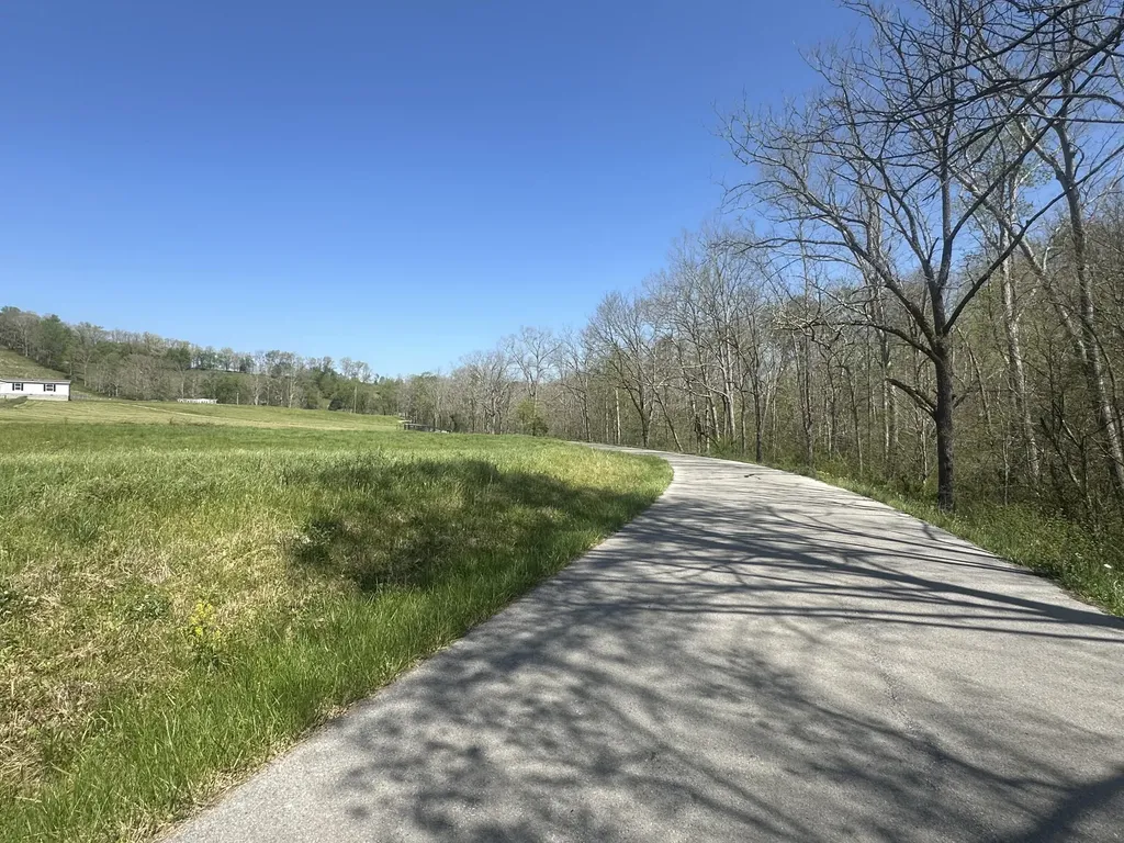 1928 Money Road East Bernstadt KY 40729
