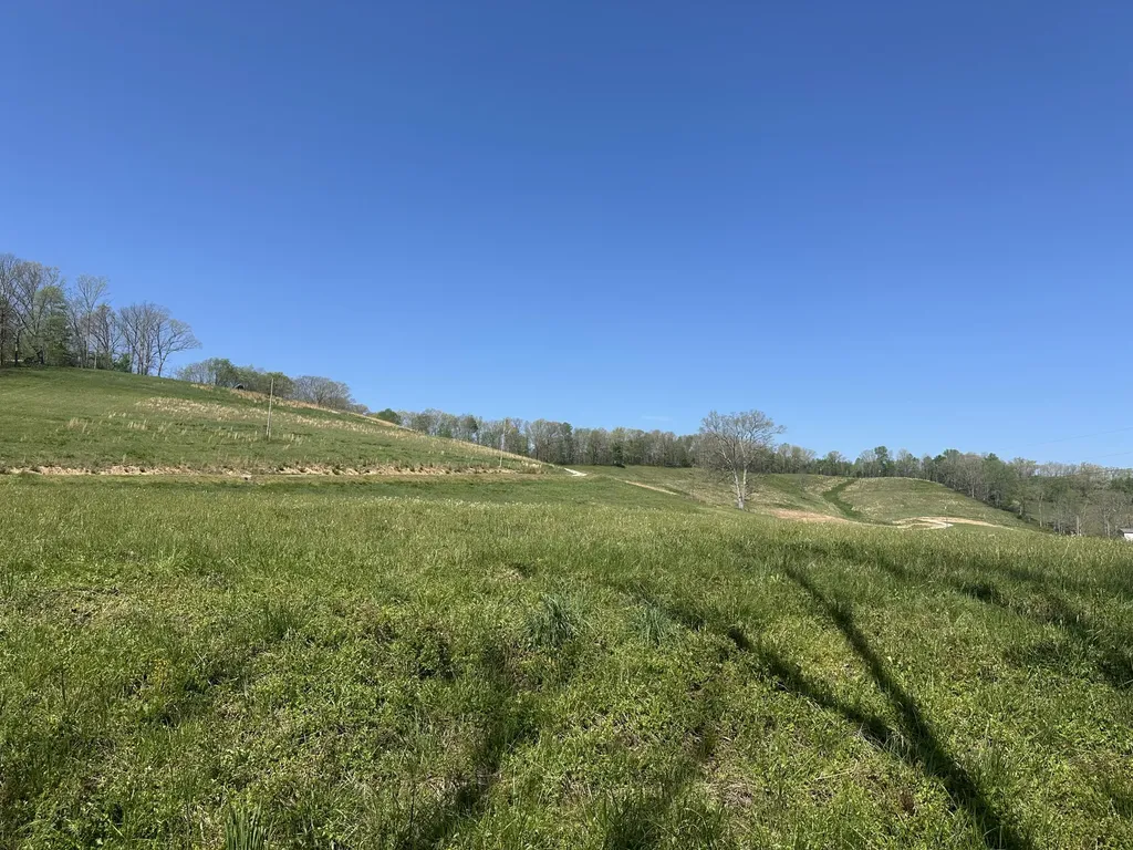 1928 Money Road East Bernstadt KY 40729
