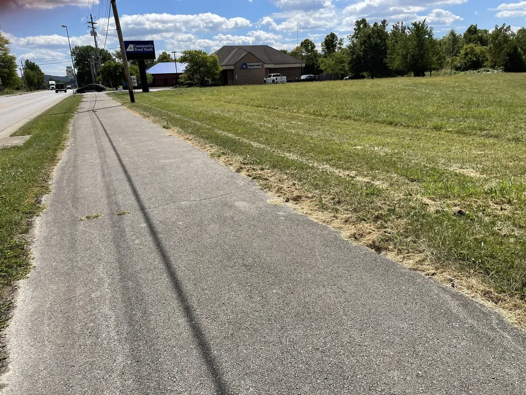 525 Walnut Meadow Road Berea KY 40403