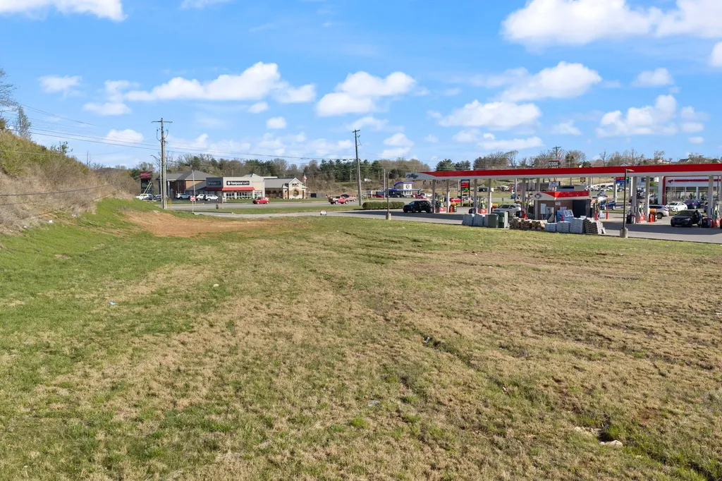 2505 Highway Somerset KY 42501