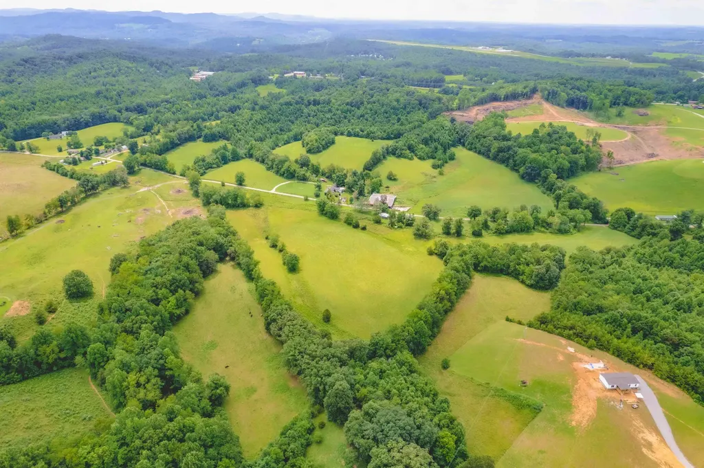 395 Lloyd Wilson Road Williamsburg KY 40769