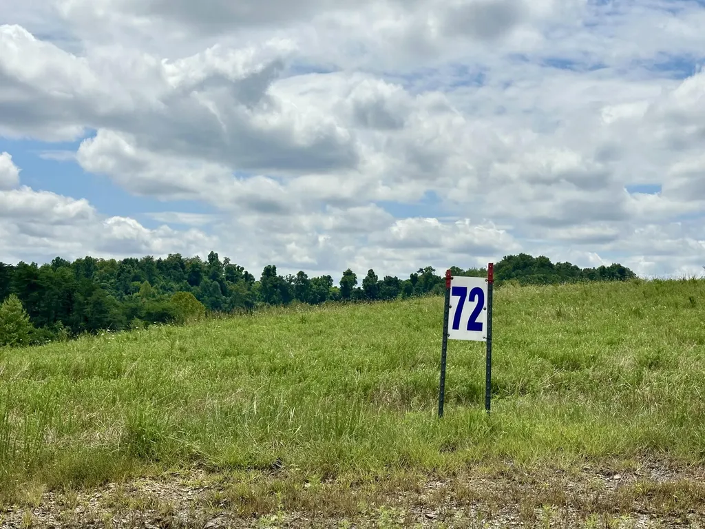 39 Turkey Loop East Bernstadt KY 40729