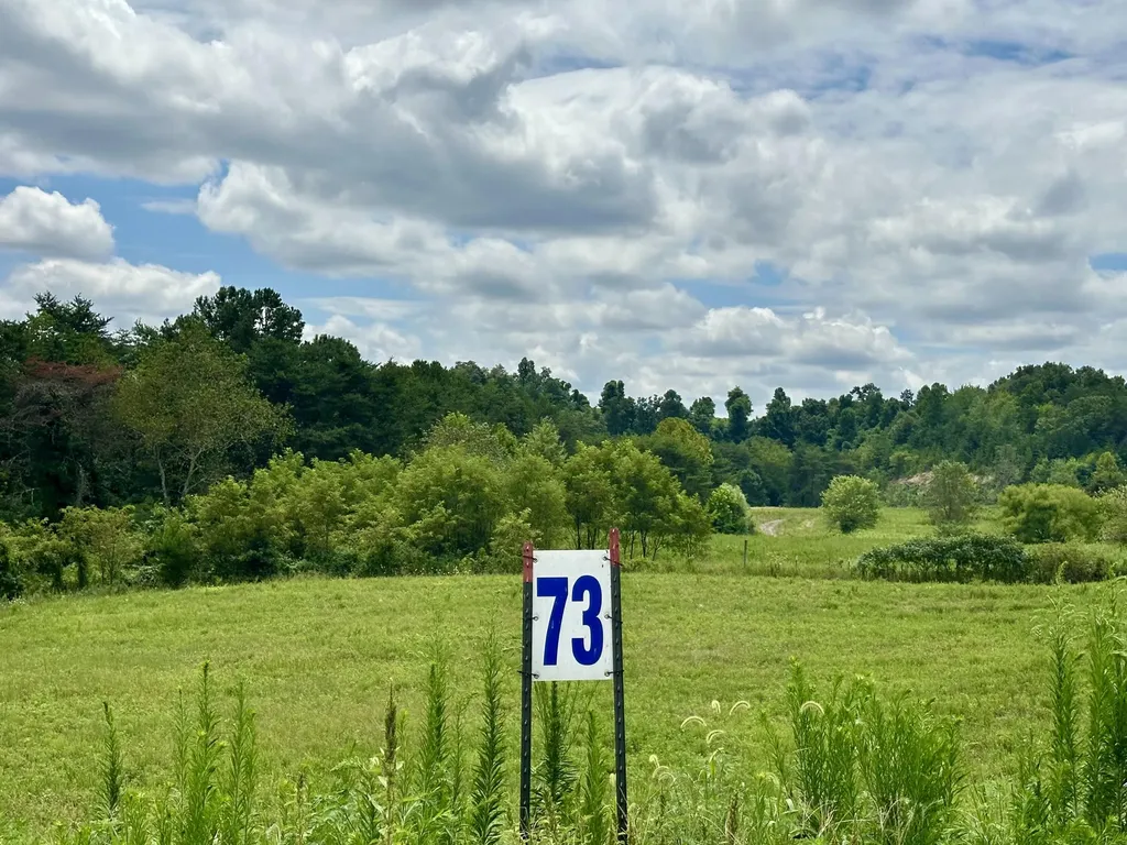 70 Turkey Loop East Bernstadt KY 40729