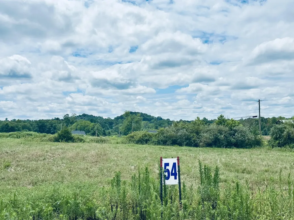 32 Turkey Loop East Bernstadt KY 40729