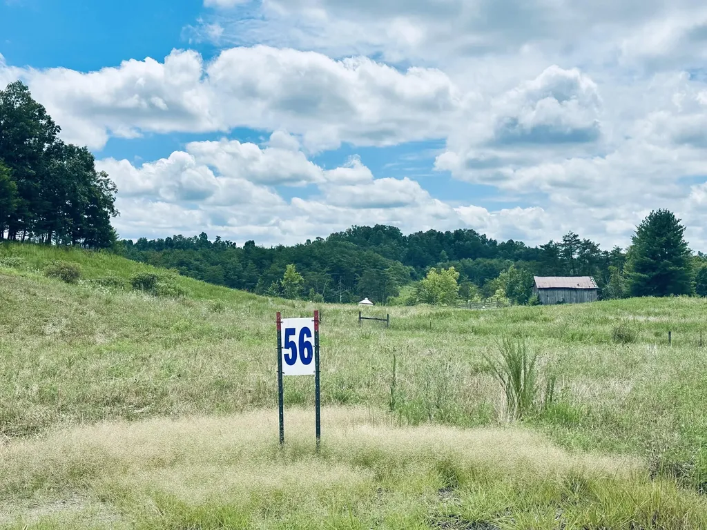 32 Turkey Loop East Bernstadt KY 40729