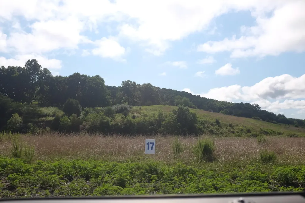 71 Bull Run East Bernstadt KY 40729