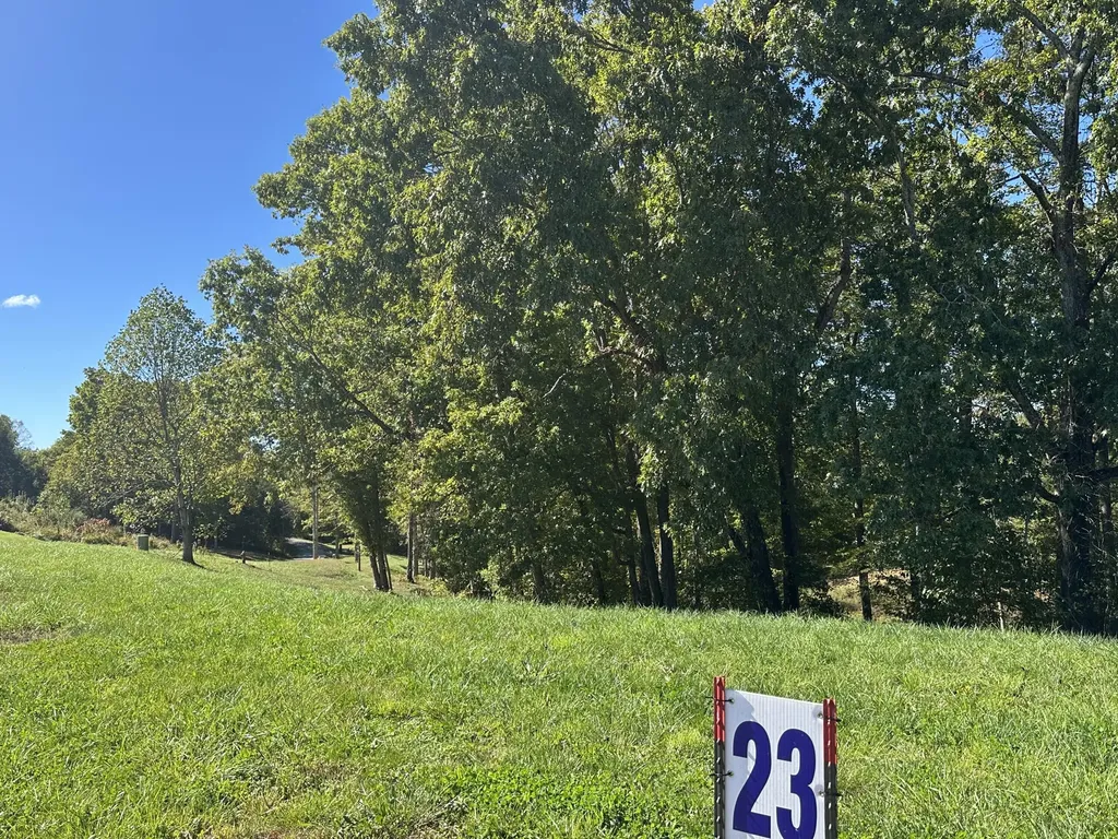23 Deep Wood Drive London KY 40741