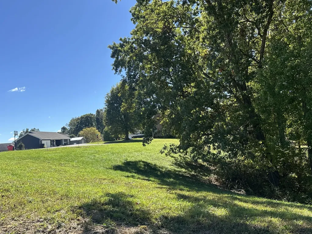 23 Deep Wood Drive London KY 40741