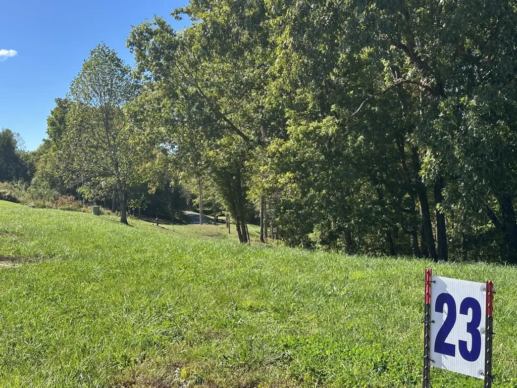 23 Deep Wood Drive London KY 40741