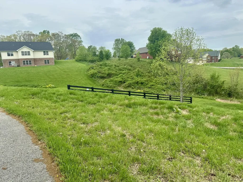 47 Ridgeline Drive London KY 40741