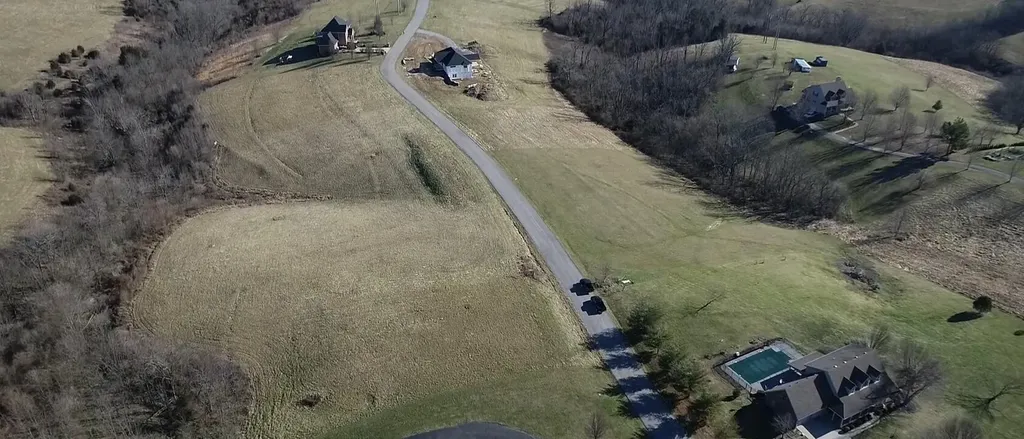 20 Ridgeview Drive Lancaster KY 40444