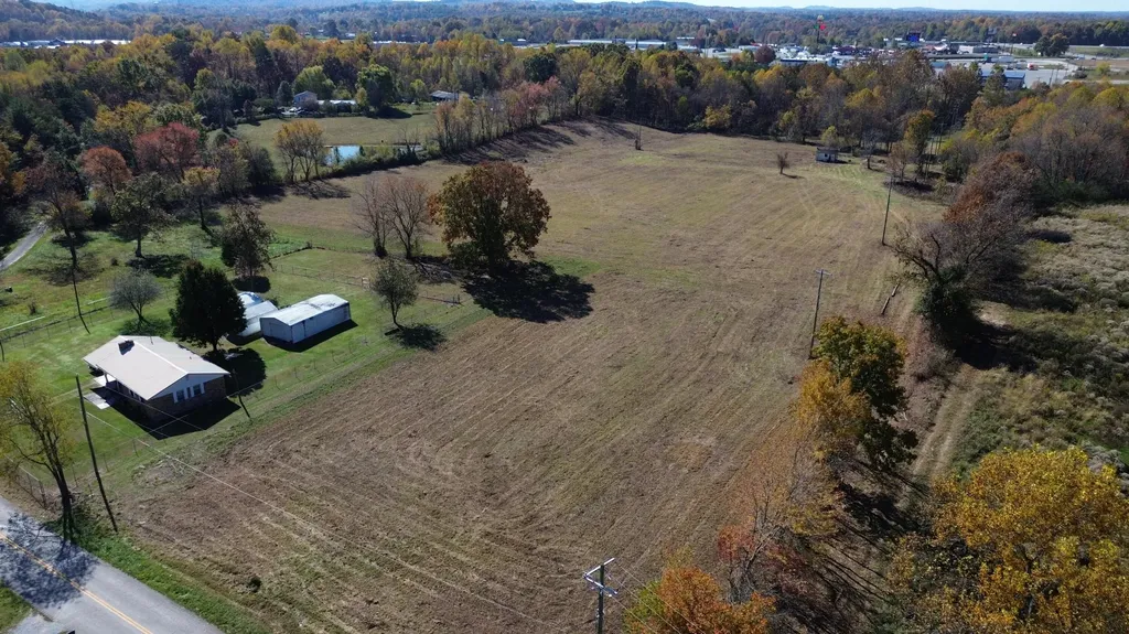 2690 N 1223 Highway Corbin KY 40701