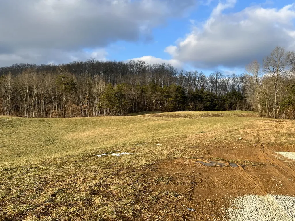 Lot #48 Laredo Drive London KY 40741