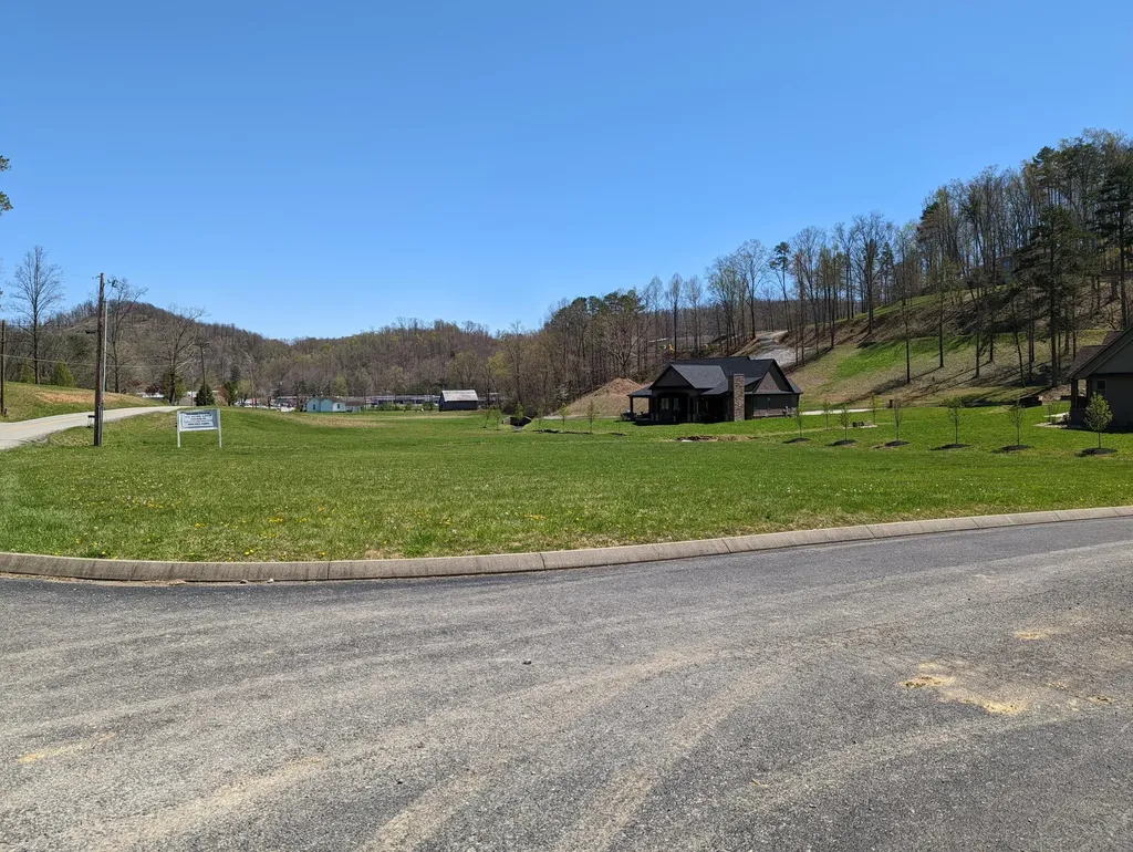 3 Weldon Pointe Corbin KY 40701