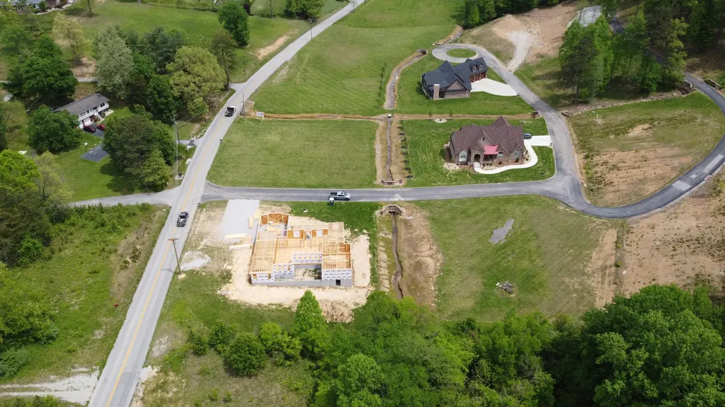 3 Weldon Pointe Corbin KY 40701