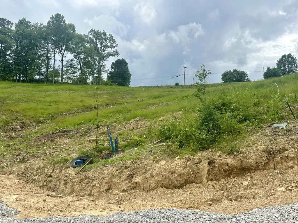 47 Malibu Drive Corbin KY 40701