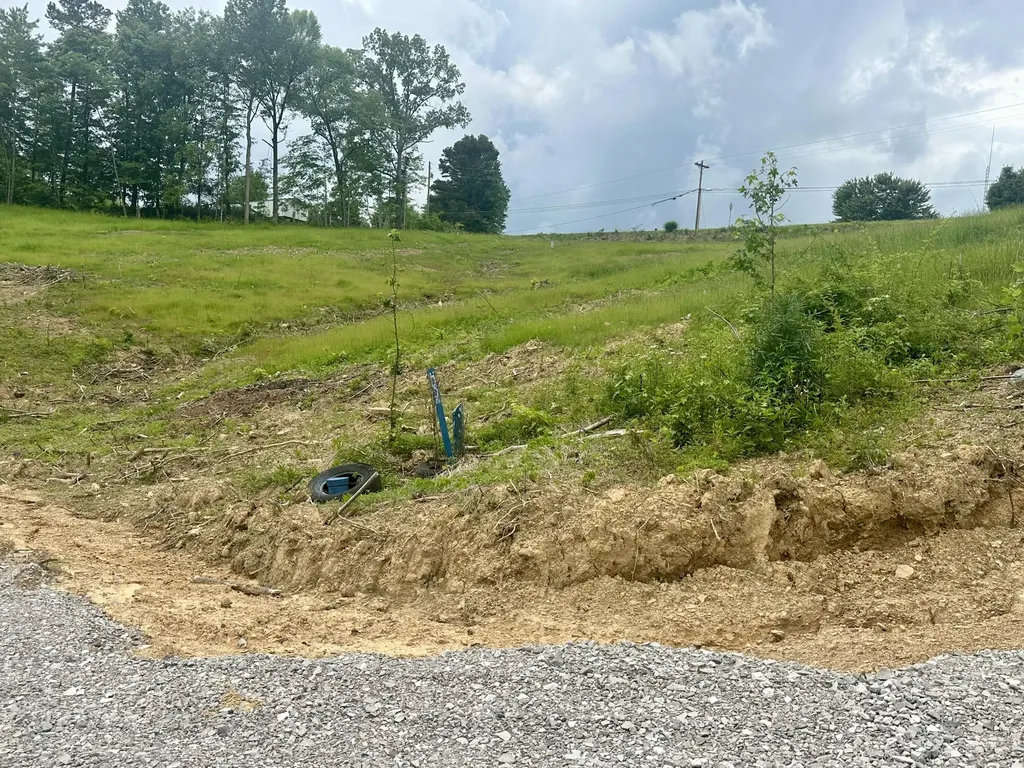 47 Malibu Drive Corbin KY 40701