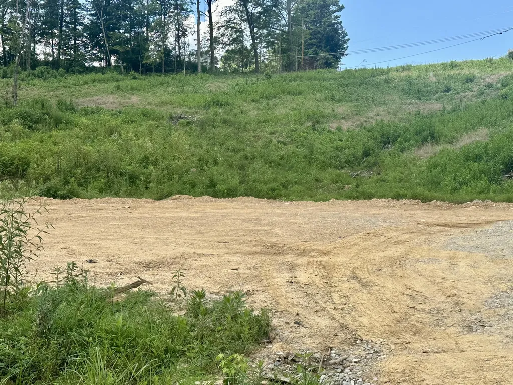 44 Malibu Drive Corbin KY 40701
