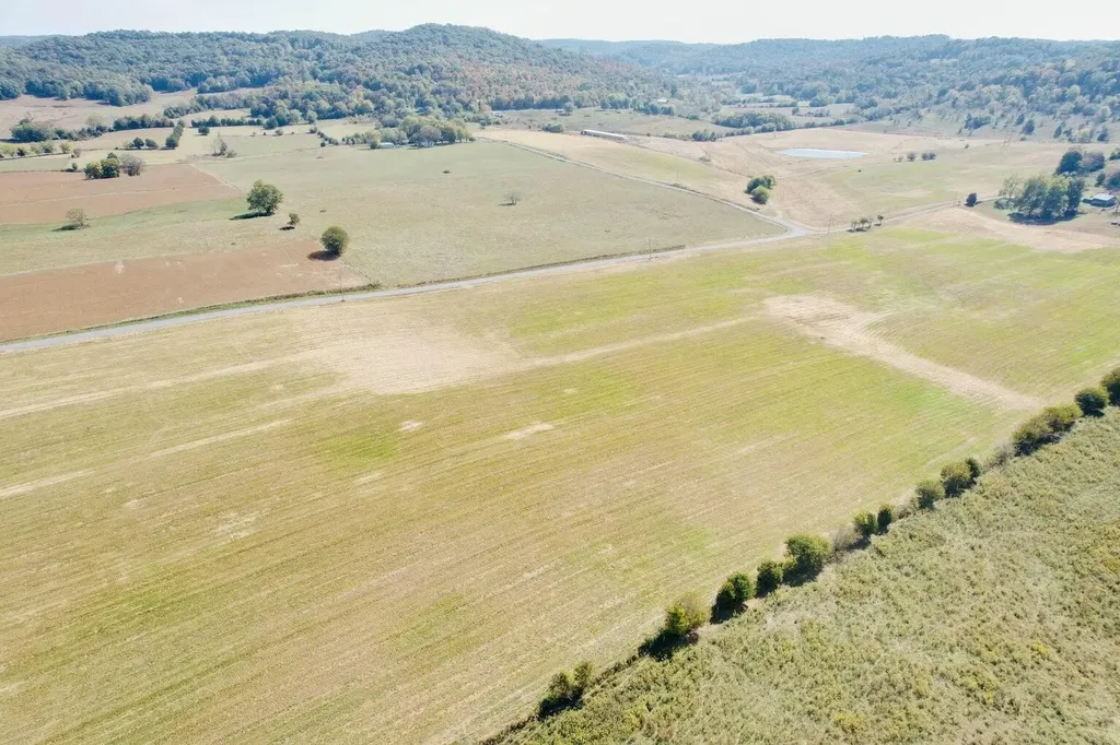 22 Elihu Cabin Hollow Road Somerset KY 42501