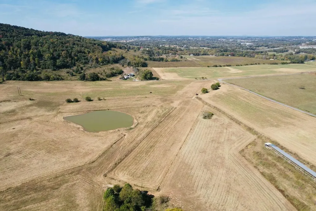 22 Elihu Cabin Hollow Road Somerset KY 42501