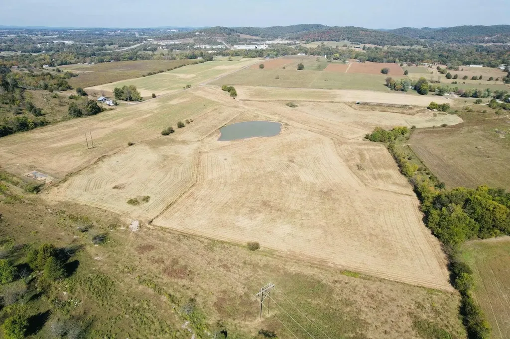 22 Elihu Cabin Hollow Road Somerset KY 42501