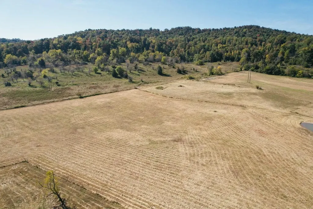 20 Elihu Cabin Hollow Road Somerset KY 42501