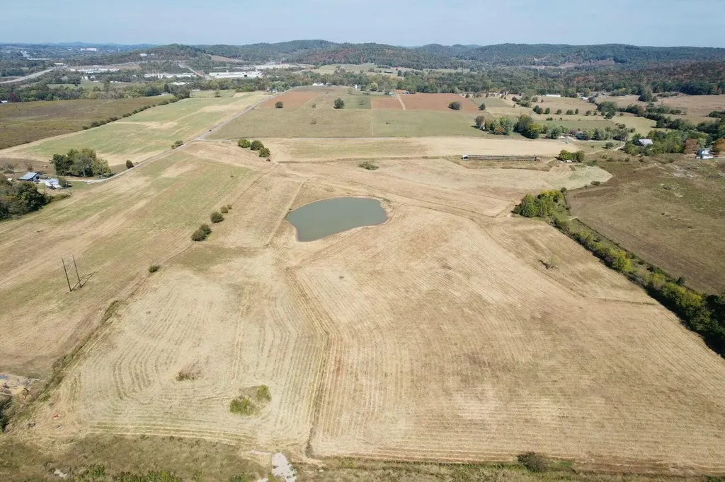 20 Elihu Cabin Hollow Road Somerset KY 42501