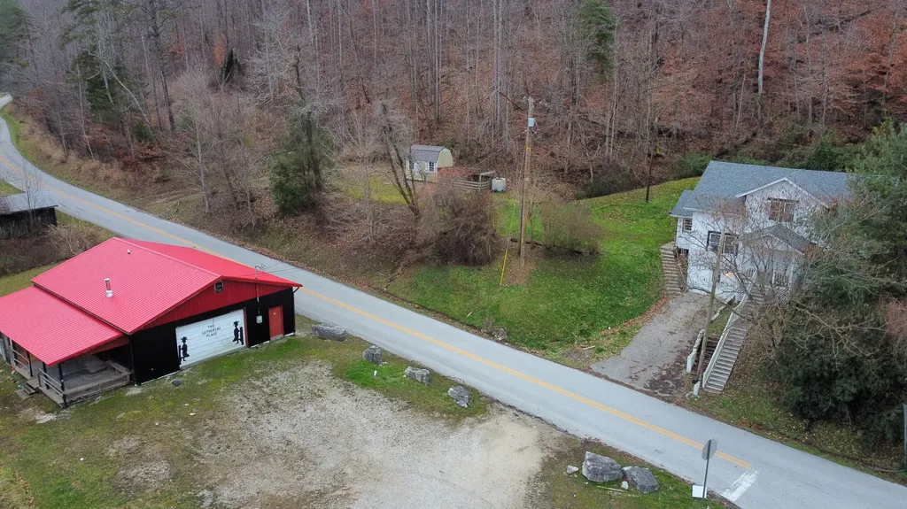 15 S Fork S Road Stanton KY 40380