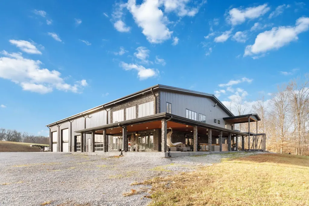 196 Knoll Lane Nancy KY 42544