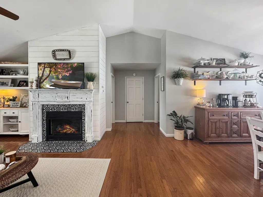 5665 Paris Road Mt Sterling KY 40353