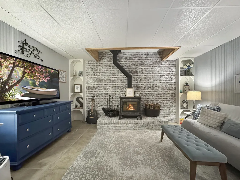 5665 Paris Road Mt Sterling KY 40353
