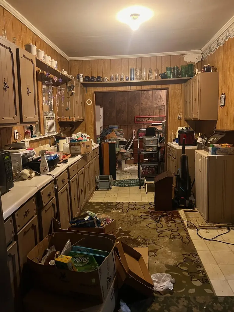 542 Riverside Drive Prestonsburg KY 41653