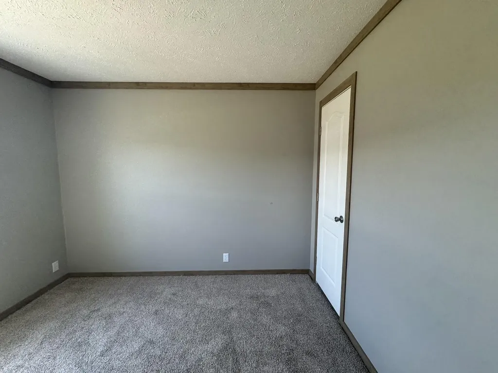 81 Drew Lane Campbellsville KY 42719