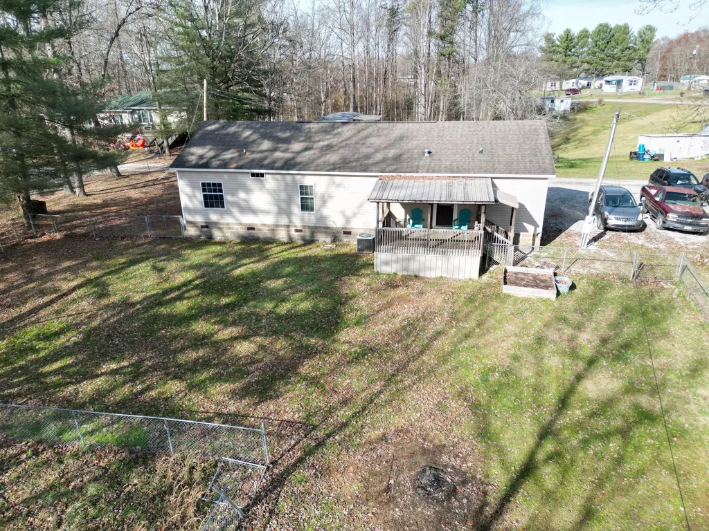 107 Ravenwood Estates London KY 40741
