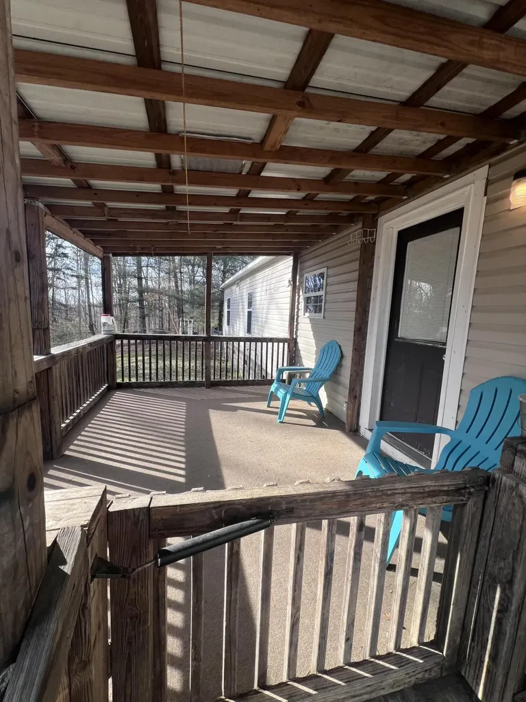 107 Ravenwood Estates London KY 40741