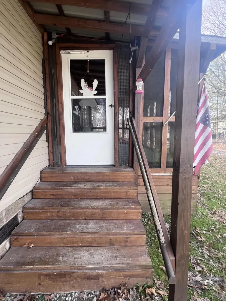 107 Ravenwood Estates London KY 40741