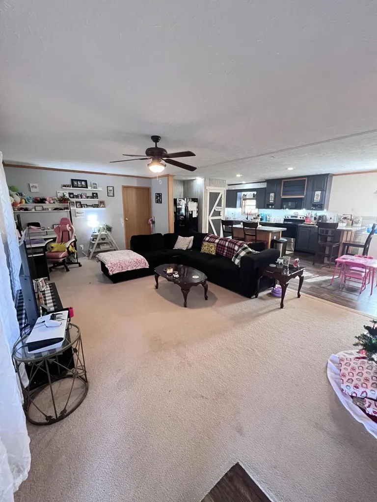 107 Ravenwood Estates London KY 40741