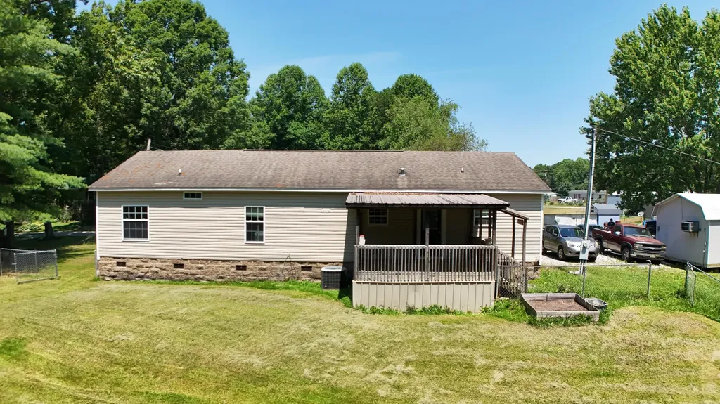 107 Ravenwood Estates London KY 40741