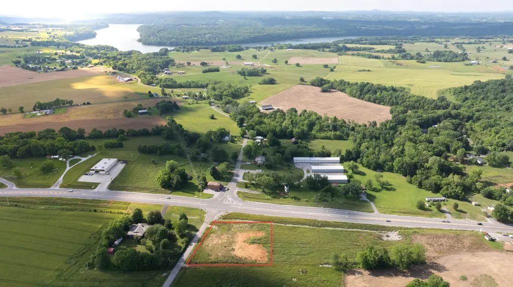 8274 Highway 90 Monticello KY 42633