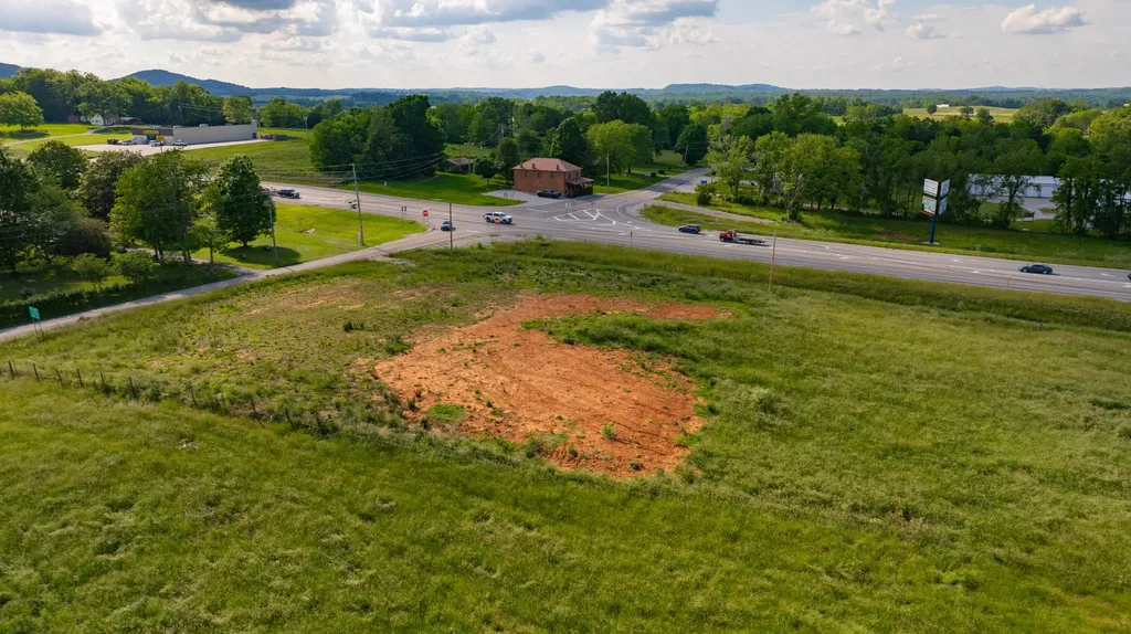 8274 Highway 90 Monticello KY 42633