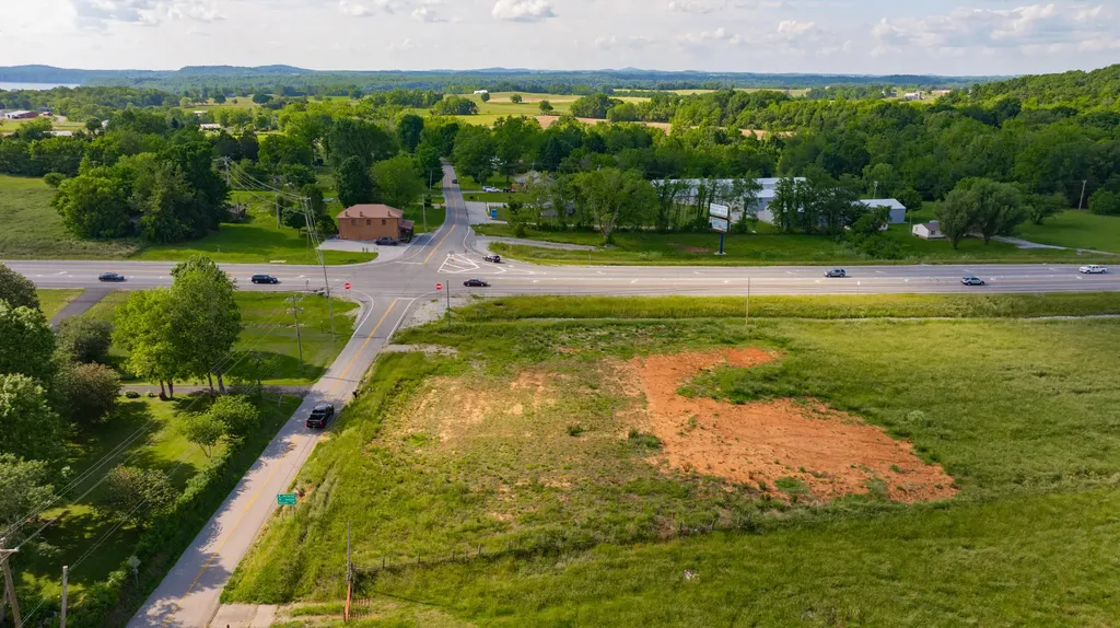 8274 Highway 90 Monticello KY 42633