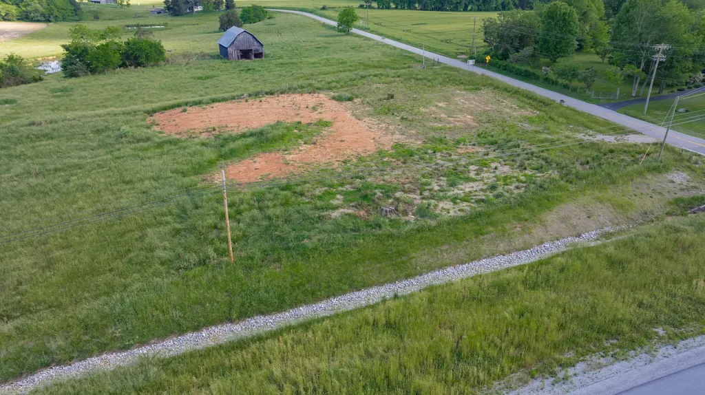 8274 Highway 90 Monticello KY 42633