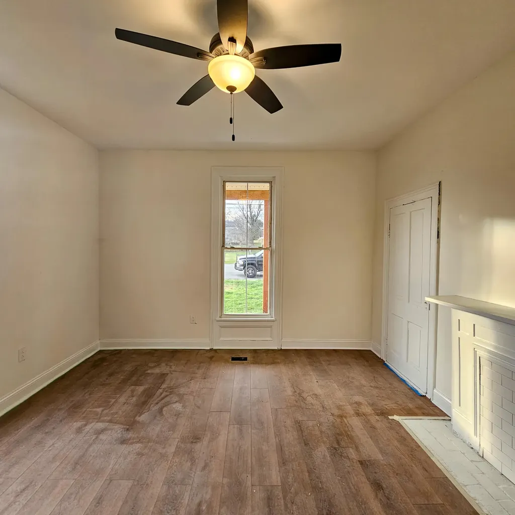 349 N Greenville Street Harrodsburg KY 40330