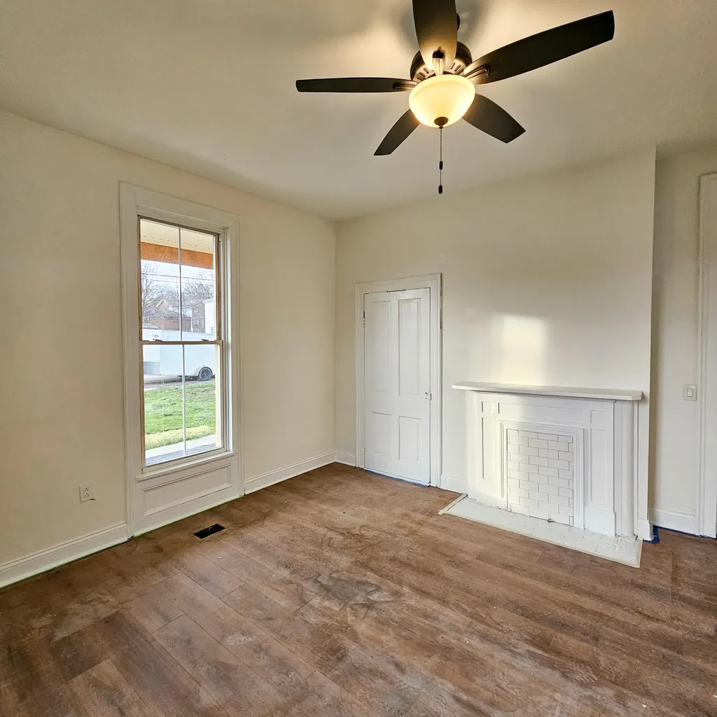349 N Greenville Street Harrodsburg KY 40330