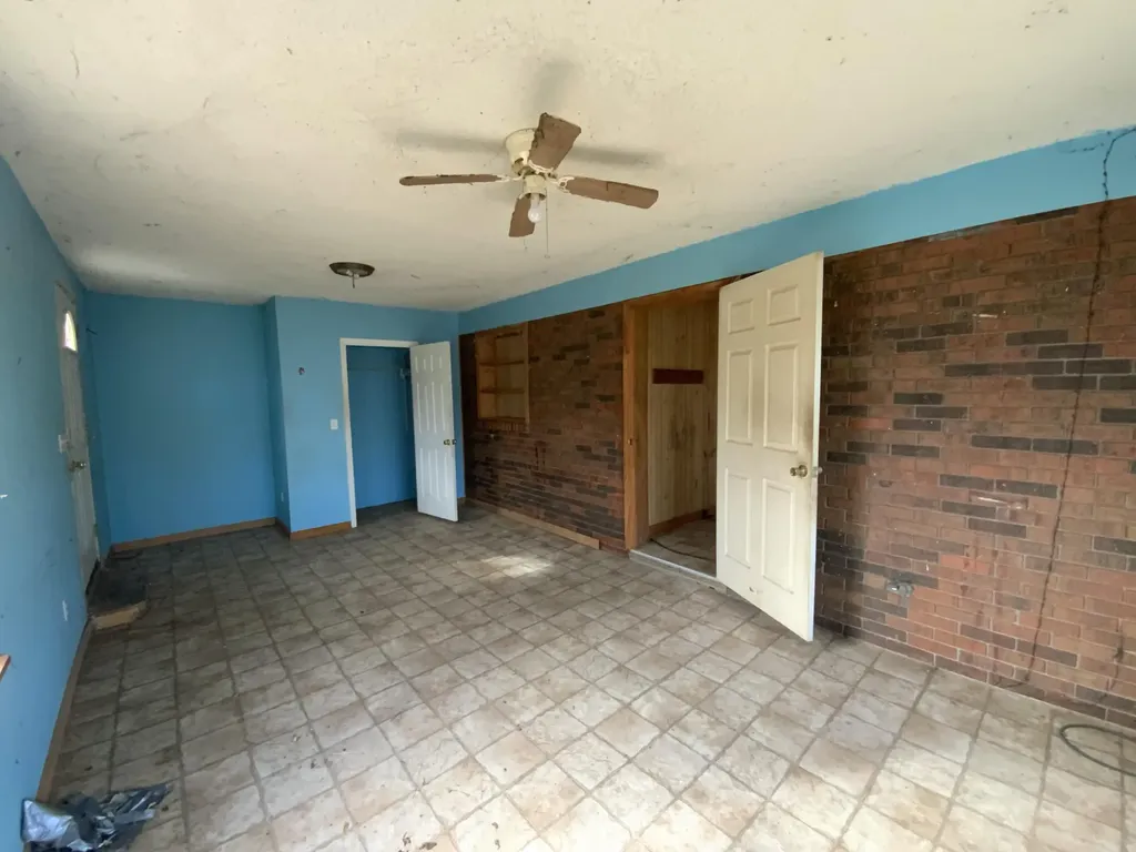 156 Doc Jones Road Whitley City KY 42653