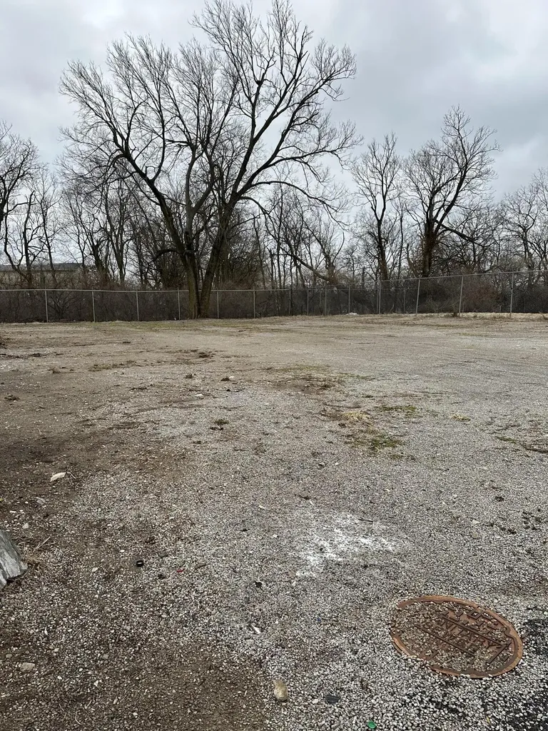 686 Montgomery Avenue Lexington KY 40505