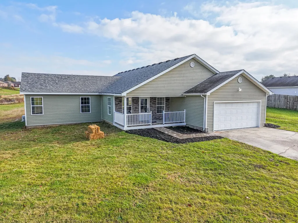 67 Millard Tilley Road Science Hill KY 42553