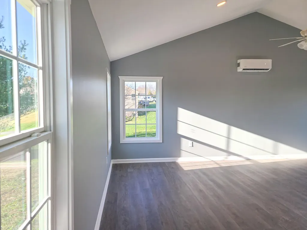 67 Millard Tilley Road Science Hill KY 42553